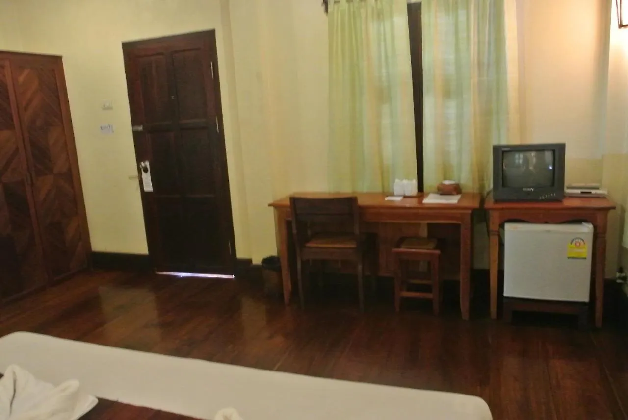 Villa Saykham Luangprabang 2*,